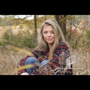 Meet your Posher, Hannah